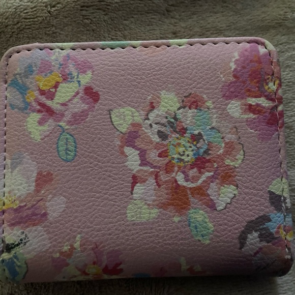 Betsey Johnson Pink Floral Wallet - Picture 1 of 3